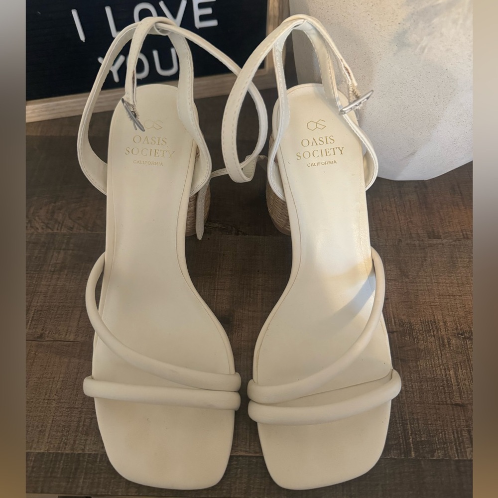 Oasis Society Alaia Strappy Heels
